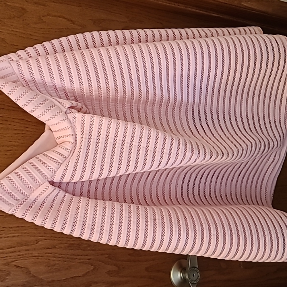 Womens midcalf pink full skirt